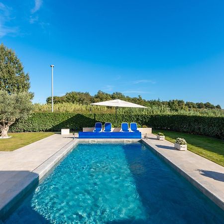 Apartment Lunne Novigrad Istria Buitenkant foto