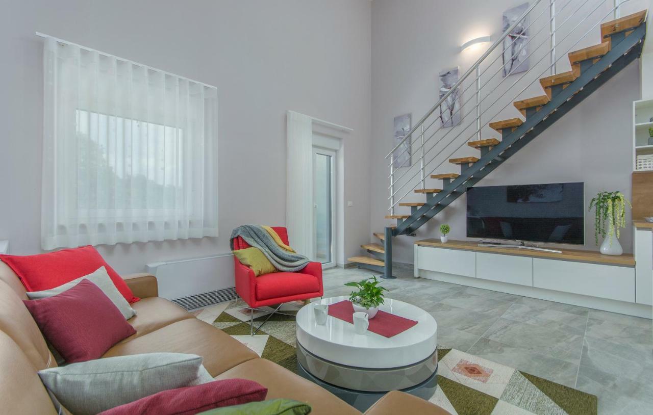 Apartment Lunne Novigrad Istria Buitenkant foto