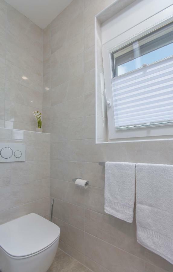 Apartment Lunne Novigrad Istria Buitenkant foto