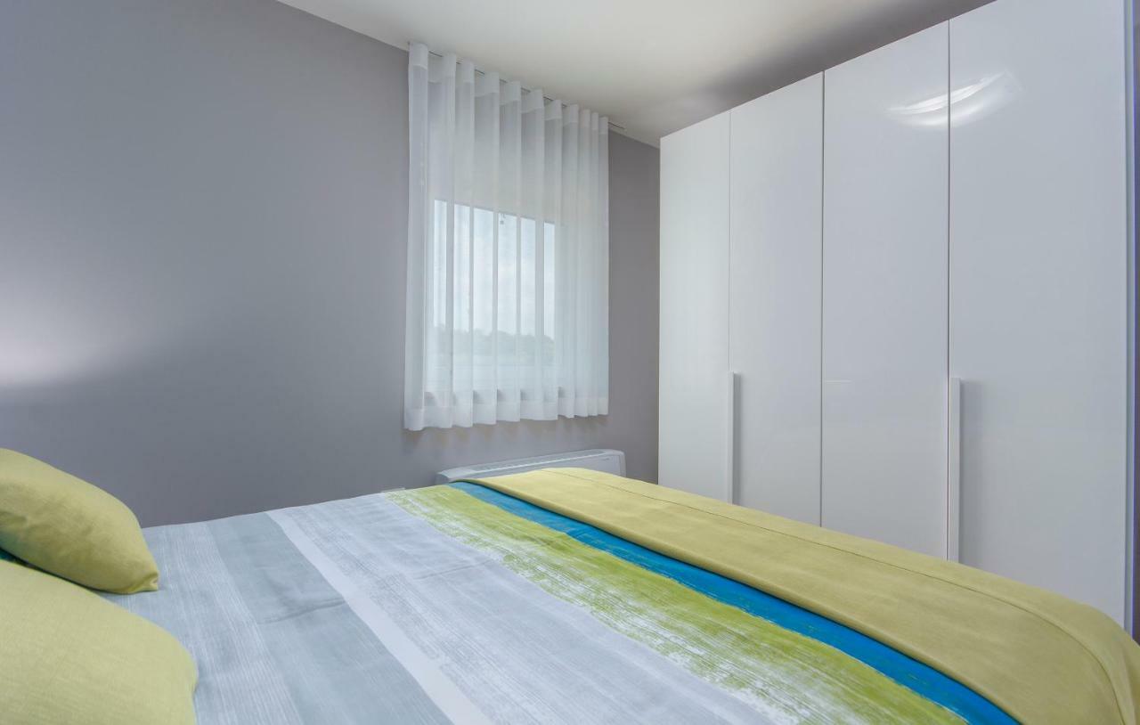 Apartment Lunne Novigrad Istria Buitenkant foto
