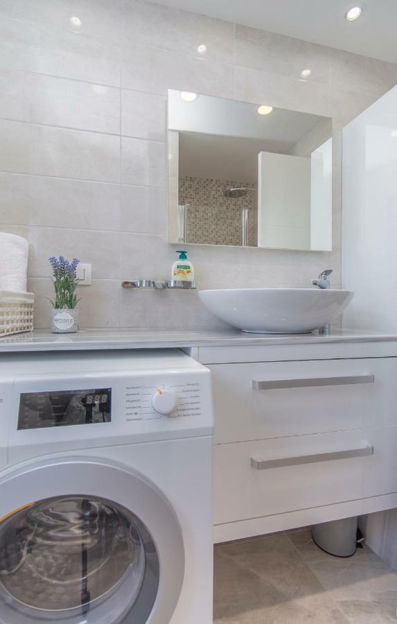 Apartment Lunne Novigrad Istria Buitenkant foto